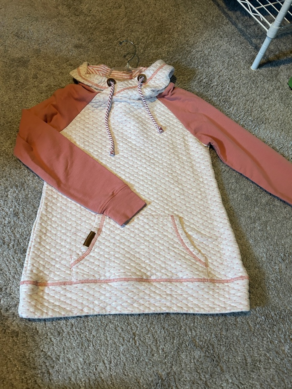 Maurices Quilted Pullover Tunic Hoodie in Dusty Rose and Cream